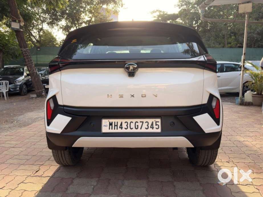 Tata Nexon Creative Plus S 1.2 Revotron Petrol 6 Amt Dt, 2024, Diese..