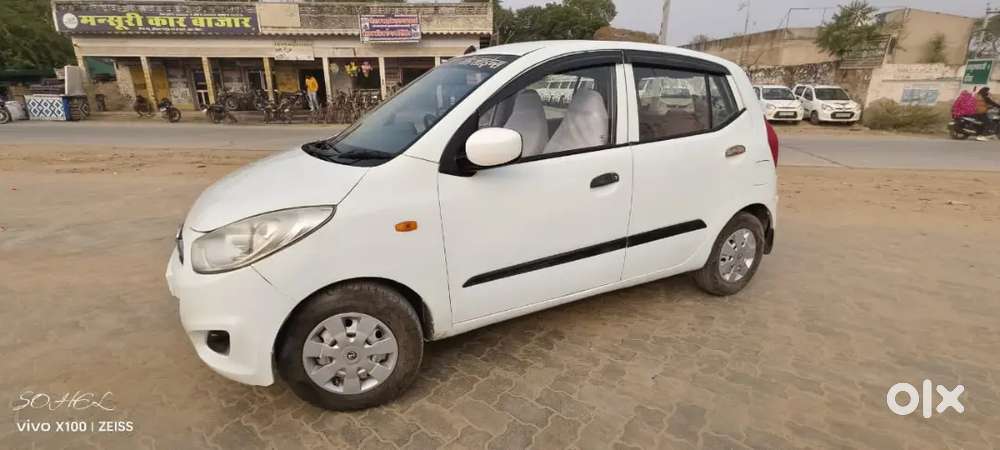Hyundai I10 2012 Petrol 120000 Km Driven