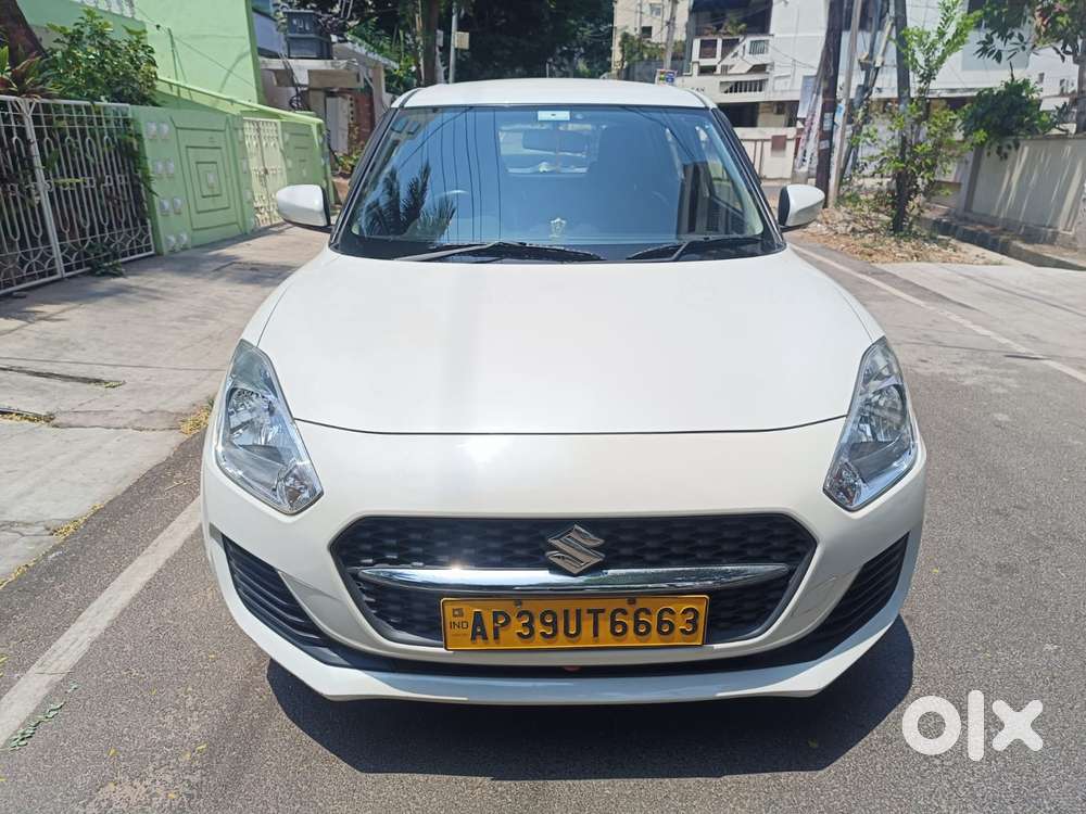 Maruti Suzuki Swift Vxi + Manual, 2023, Petrol
