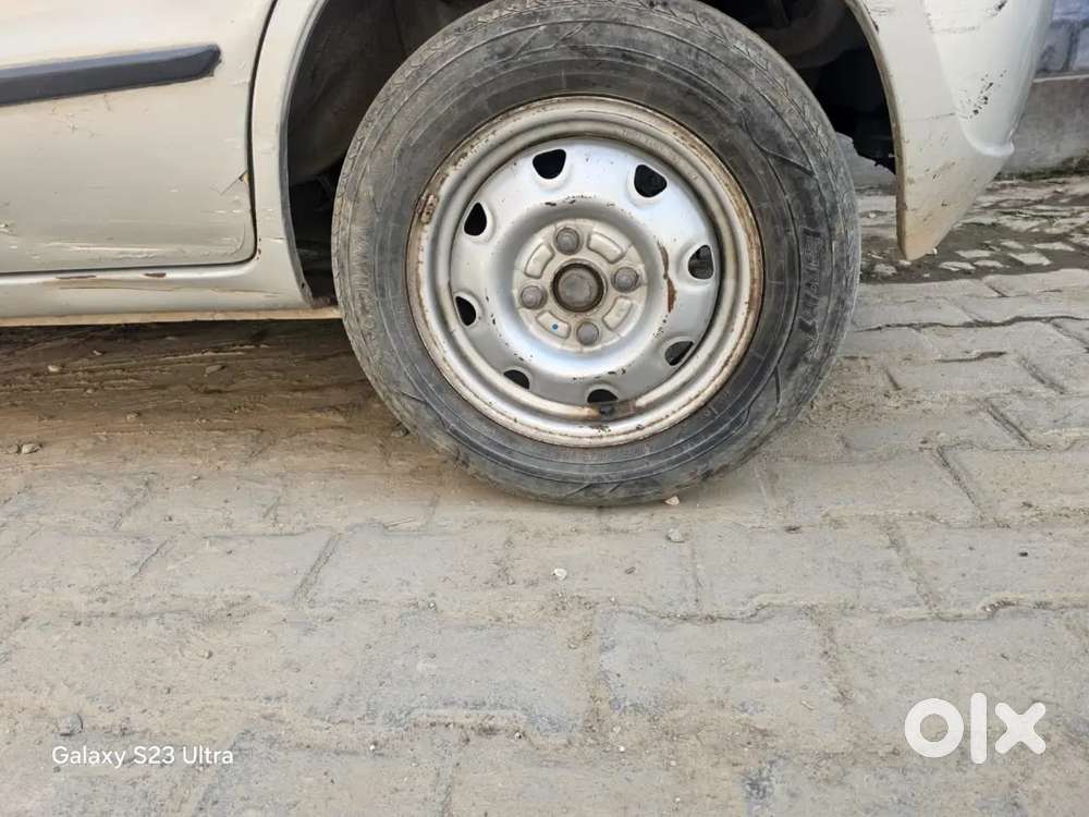 Maruti Suzuki Zen Estilo 2012 Petrol 70000 Km Driven + Cng