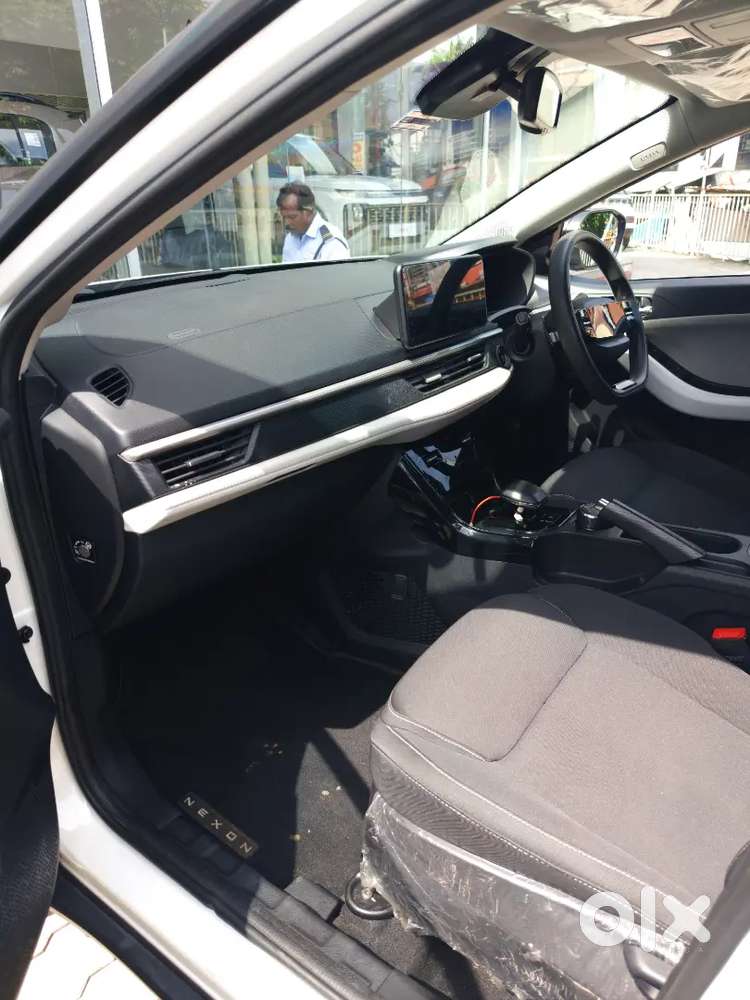 Tata Nexon 2024 Petrol 15280 Km Driven