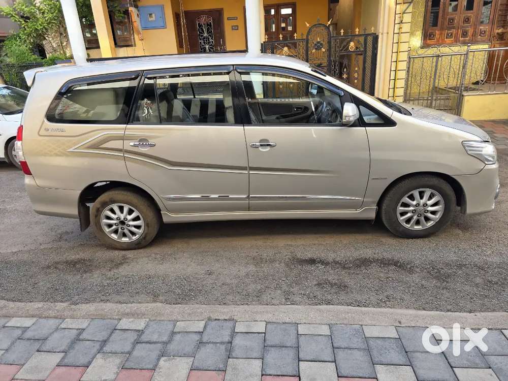 Toyota Innova Diesel 2015