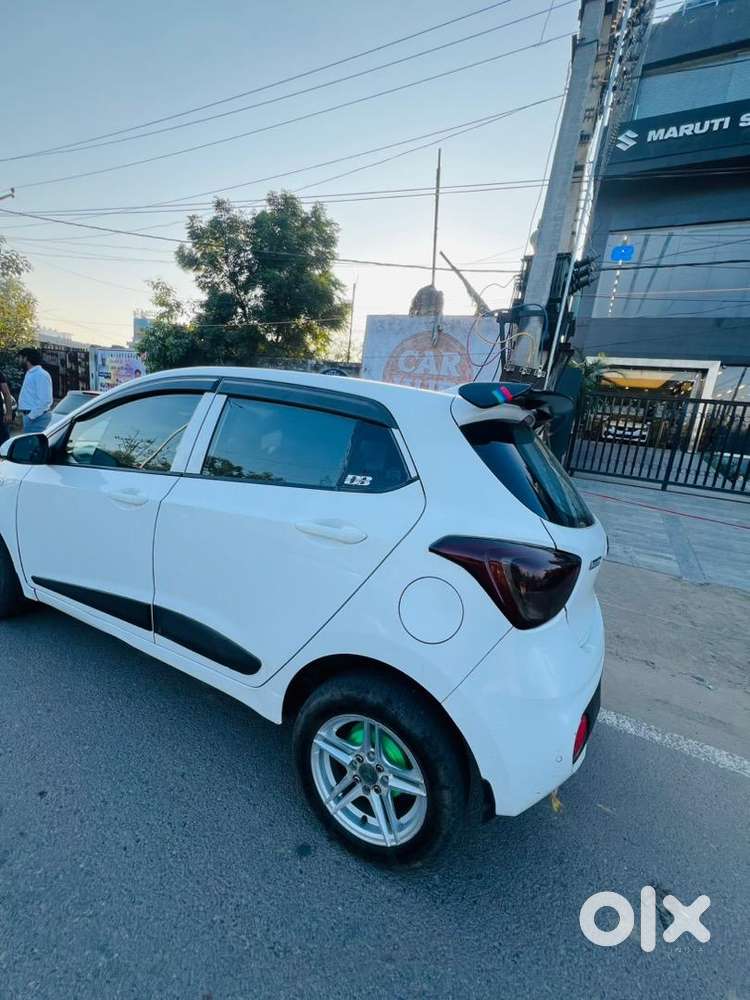 Hyundai Grand I10 2017 Diesel Well Maintained