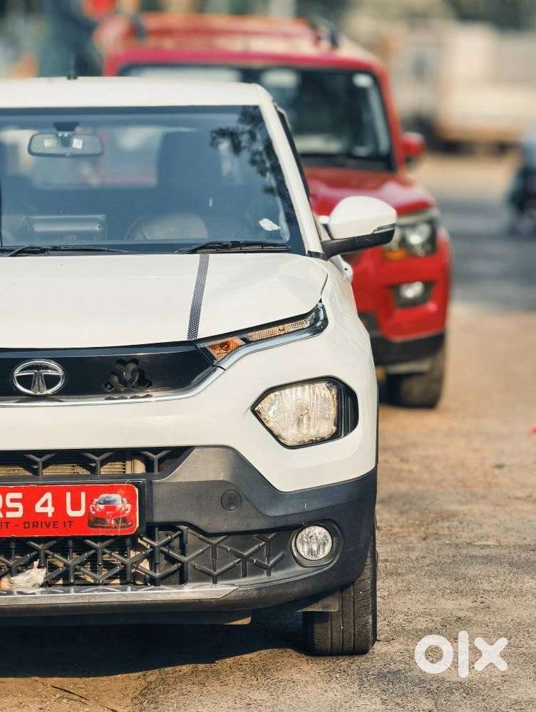 Tata Punch Accomplished, 2023, Petrol