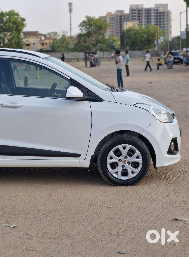 Hyundai Grand I10 2013-2016 Sportz, 2015, Cng & Hybrids