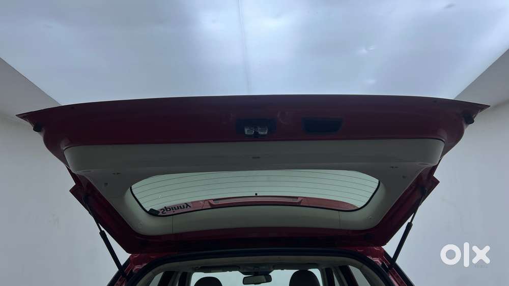 Mahindra Xuv300 W8 Option, 2020, Petrol