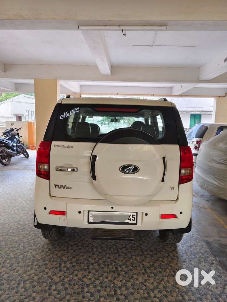 Mahindra Tuv 300 2016 Diesel Well Maintained