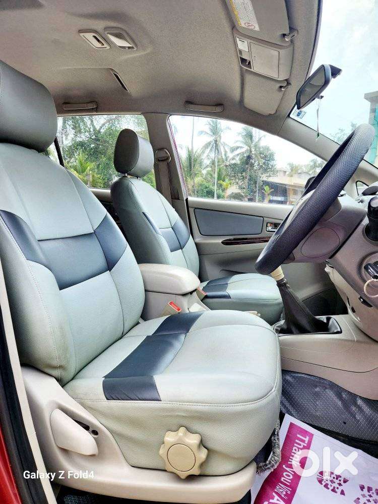 Toyota Innova 2.0 V, 2012, Diesel