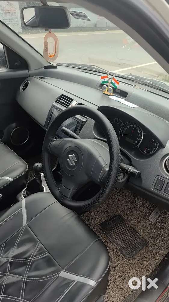 Maruti Suzuki Swift Lxi 2010