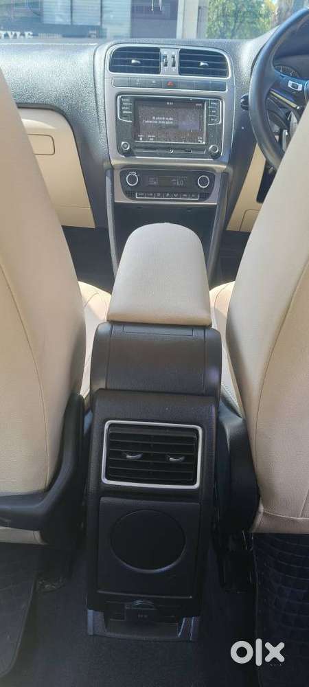 Volkswagen Vento 1.2 Highline Plus At 16 Alloy, 2019, Petrol