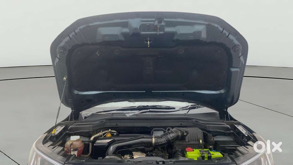 Mahindra Xuv300 W8 Option Diesel, 2021, Diesel