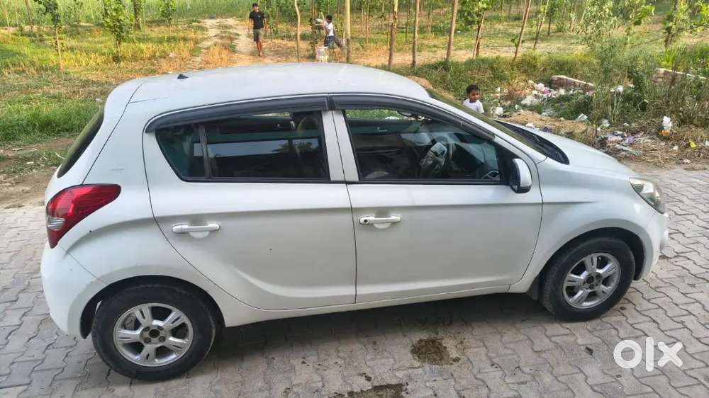 Hyundai I20 2011 Petrol Well Maintained