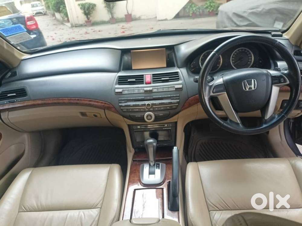 Honda Accord 2.4 Elegance Automatic, 2013, Petrol