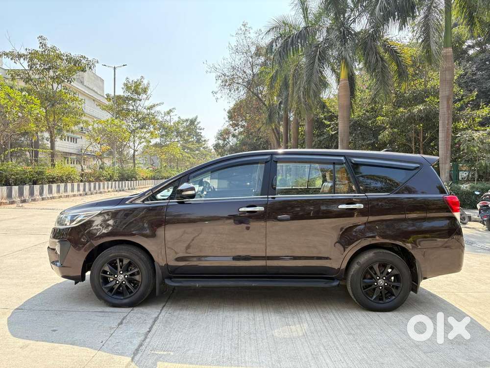 Toyota Innova Crysta 2.4 G Mt, 2016, Diesel