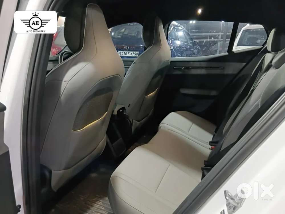 Volvo Ex30, 2026, Electric