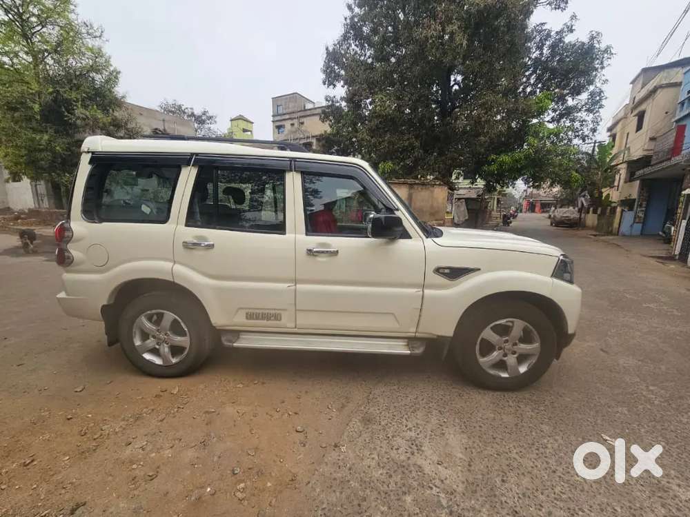 Mahindra Scorpio Classic 2021