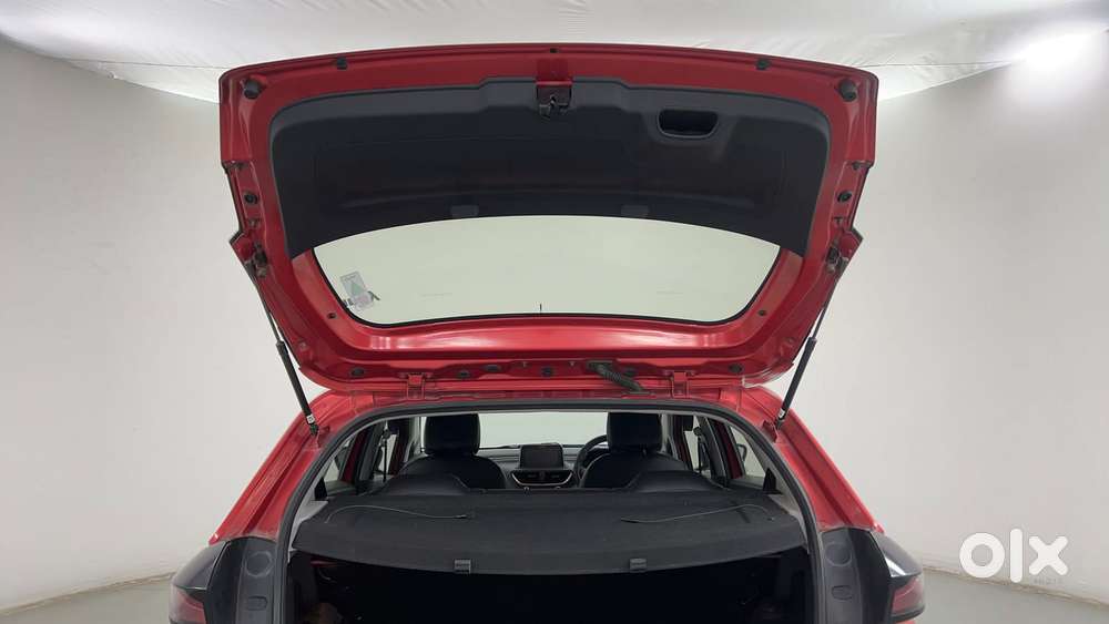 Tata Altroz 1.2 Xt, 2020, Petrol