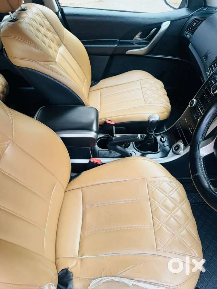 Mahindra Xuv500 W7, 2020, Diesel