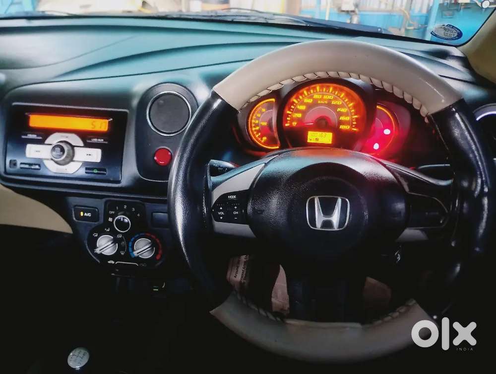 Honda Amaze Diesel 2014 Variant