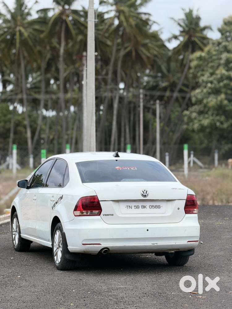 Volkswagen Petrol Manual 2016