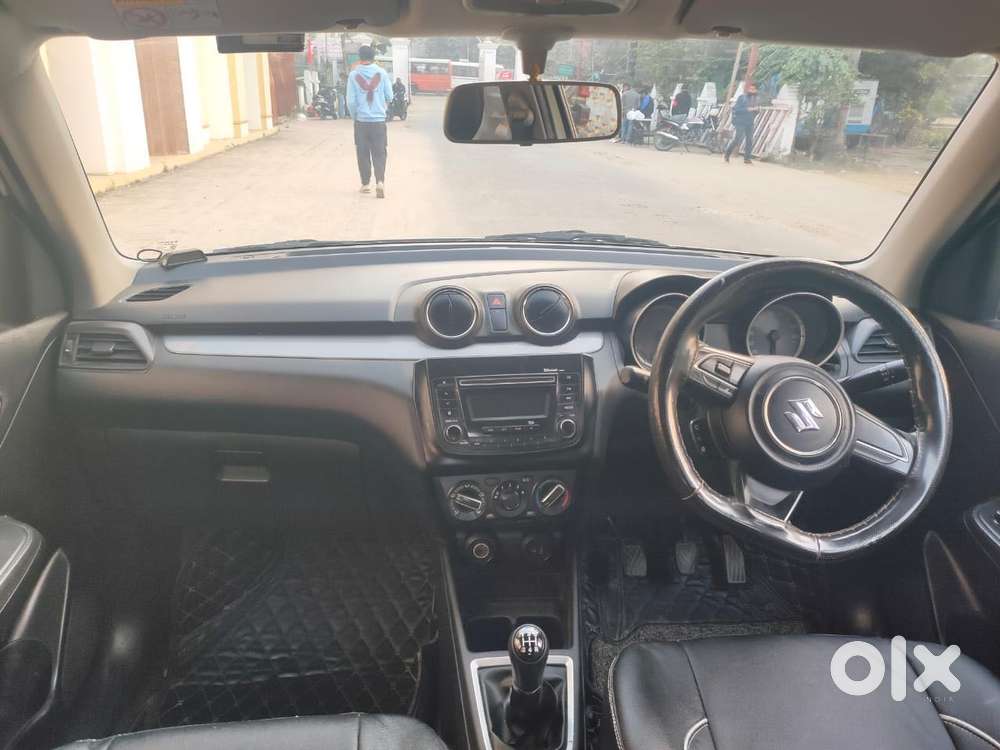 Maruti Suzuki Swift Vxi 1.2 Abs Bs-iv, 2019, Petrol