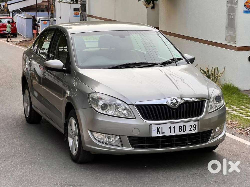 Skoda Rapid [2016-2021] 1.6 Mpi Style Plus, 2016, Petrol