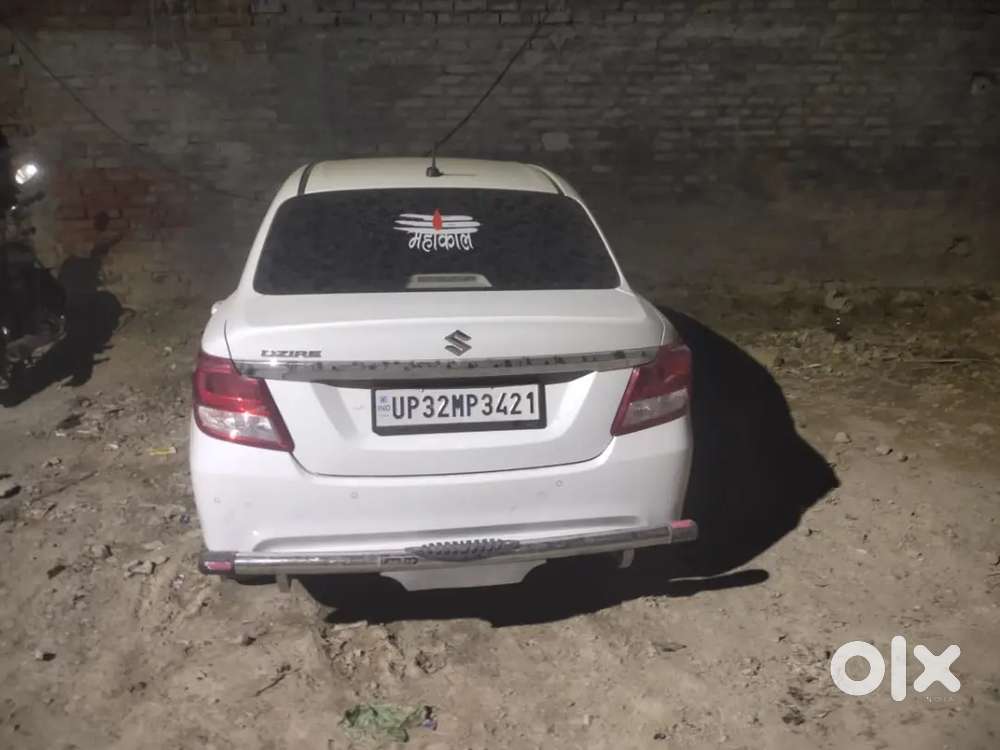 Bahar Rahata Hun Gadi Khadi Hai Isliye