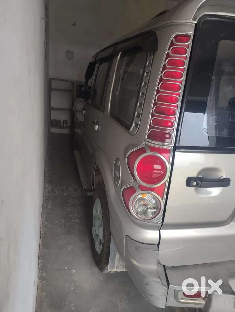 Mahindra Scorpio Classic 2014 Diesel Manual