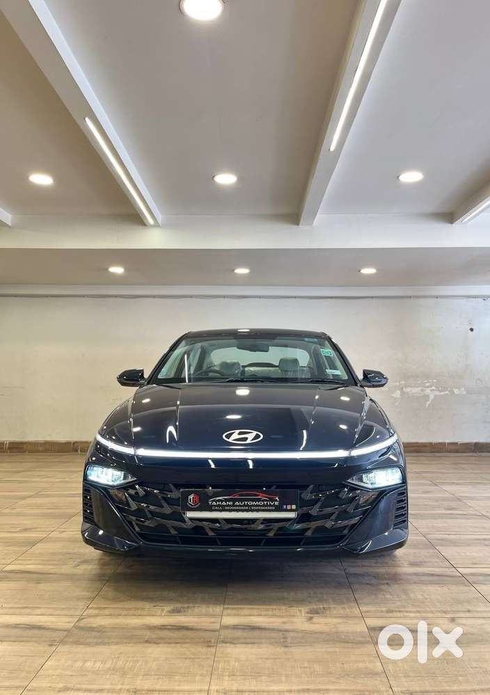 Hyundai Verna 1.5 Sx Ivt, 2025, Petrol