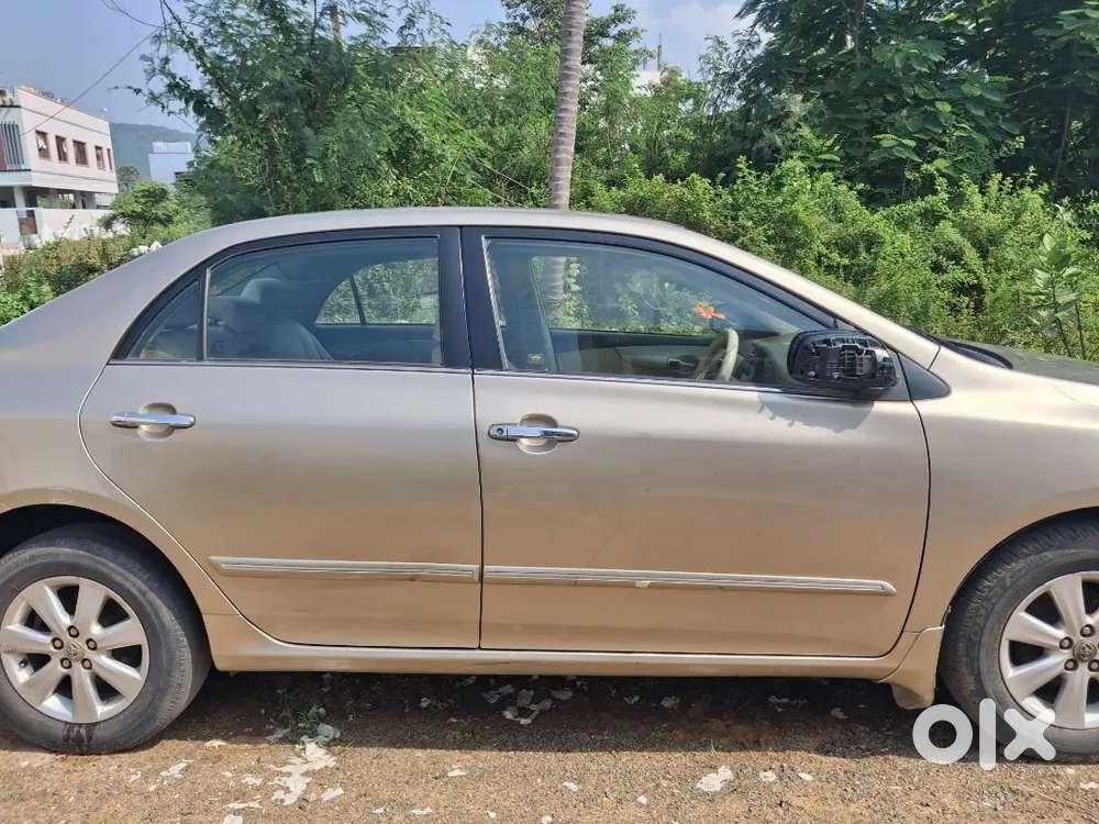 Toyota Corolla Altis 2010 Variant Gl
