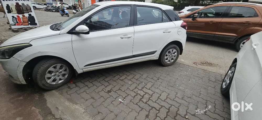 Hyundai I20 2016 Petrol 113000 Km Driven