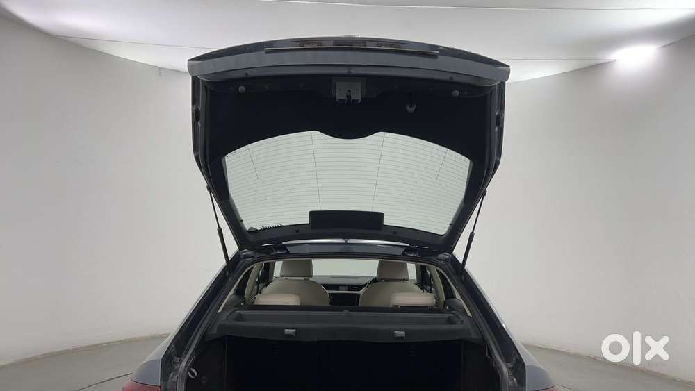 Skoda Octavia 2.0 L K Tsi At, 2018, Petrol