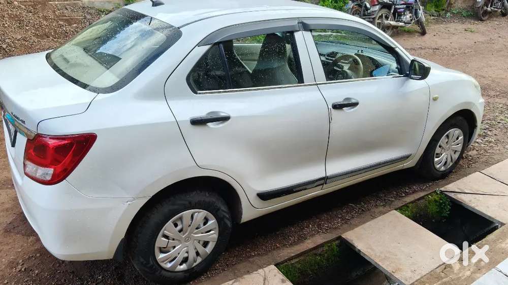 Maruti Suzuki Swift Dzire 2017   Milege 28+
