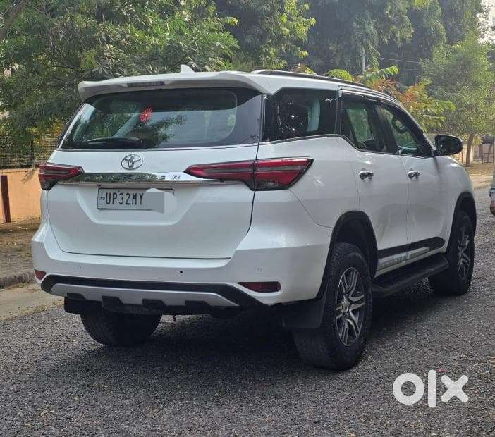 Toyota Fortuner 4x2 At 2.8 Diesel, 2022, Diesel