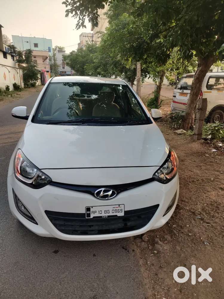 Hyundai I20 2014 Petrol 58000 Km Driven
