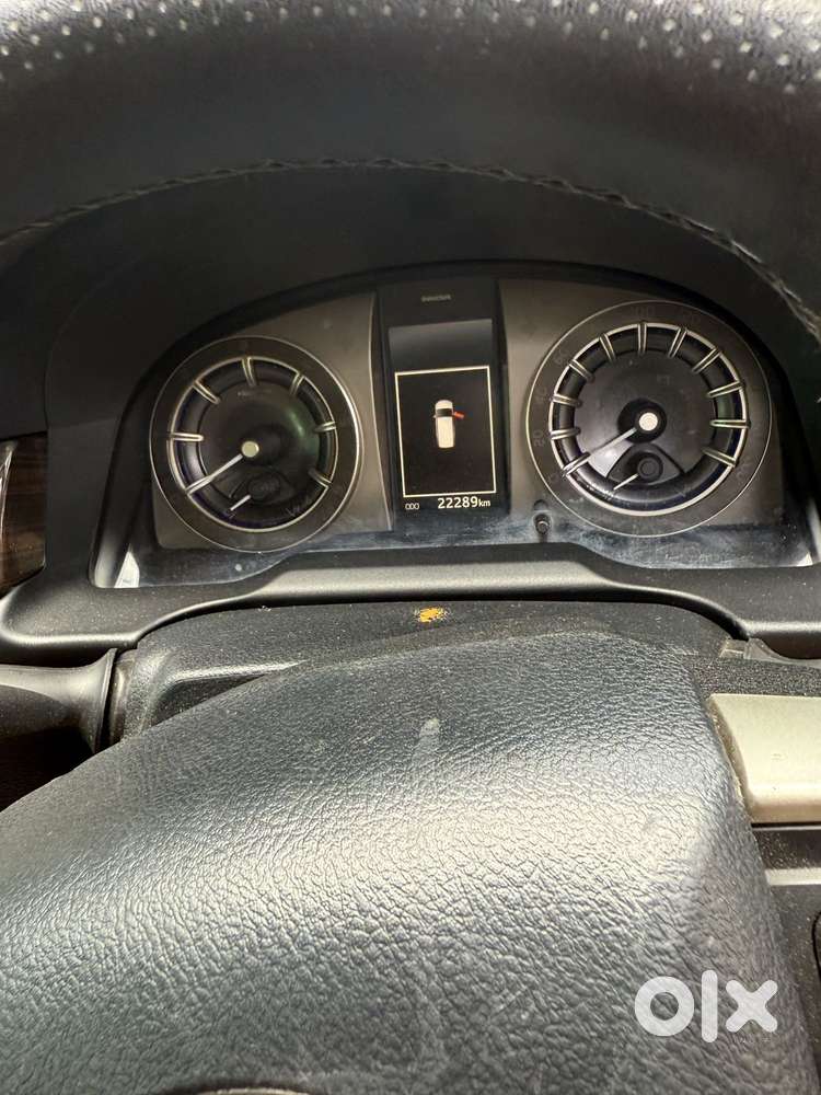 Toyota Innova Crysta [2020-ongoing] 2.4 Vx 7 Str, 2024, Diesel