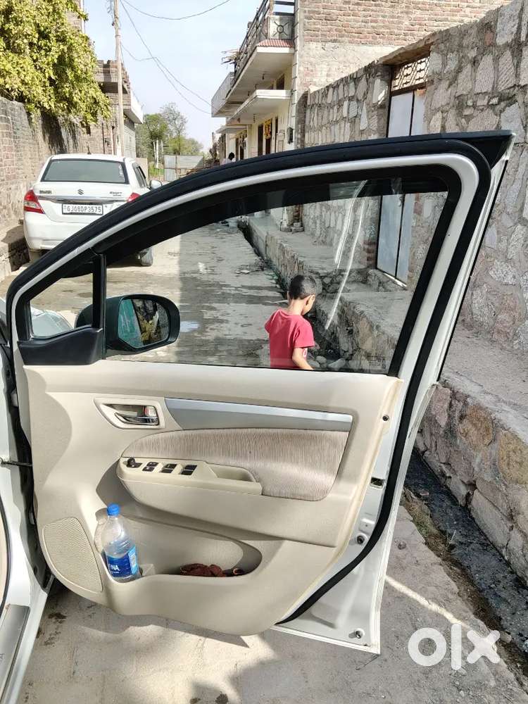 Maruti Suzuki Ertiga 2013