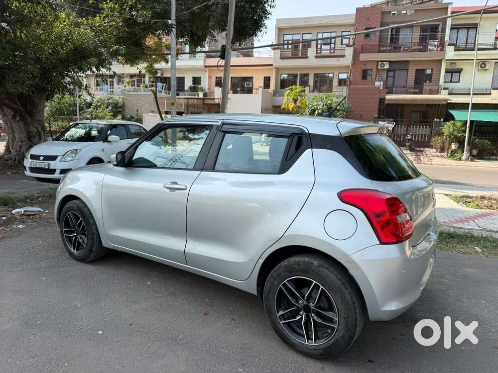 Maruti Suzuki Swift Vxi, 2020, Petrol