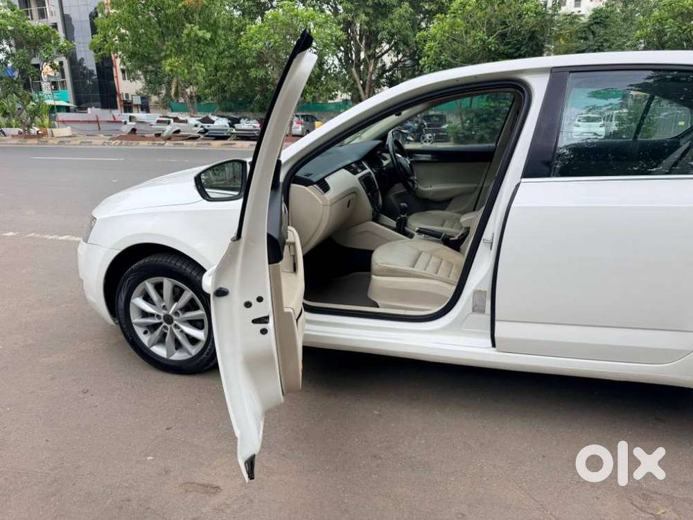 Skoda Octavia 2.0 Tdi Mt Ambition, 2014, Diesel