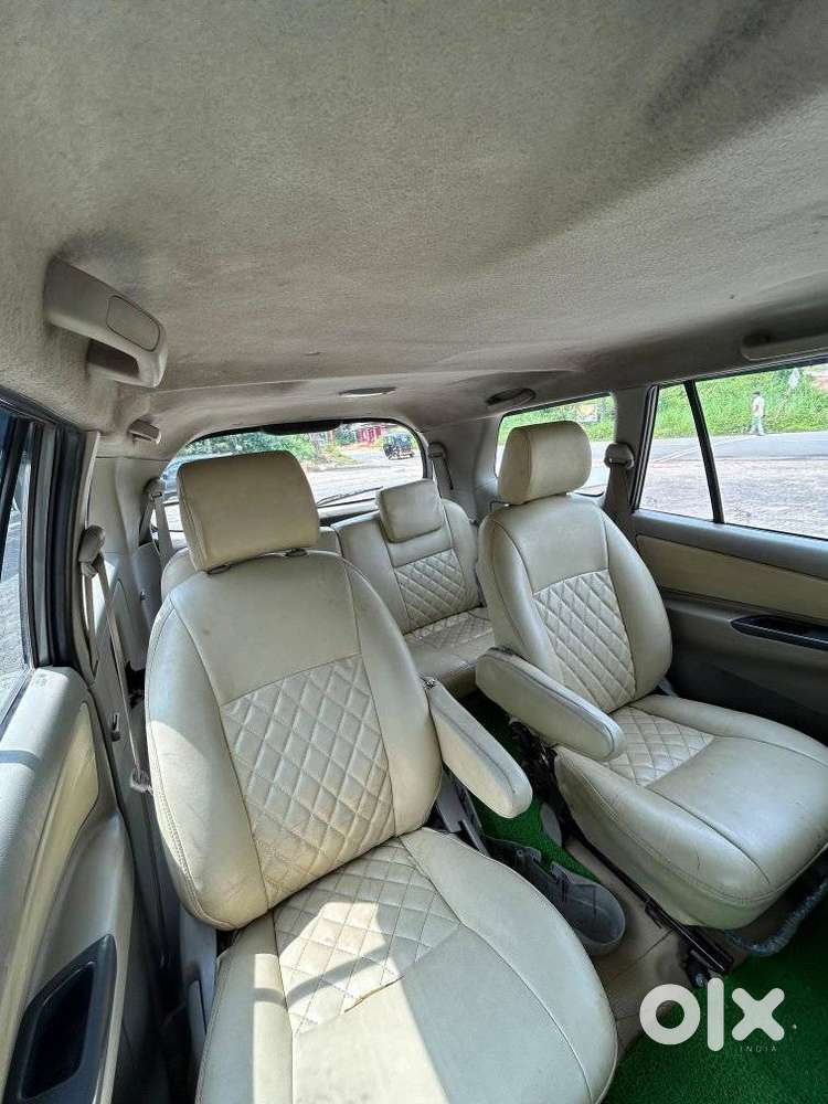Toyota Innova 2.5 Ev Ps 8 Str, 2014, Diesel