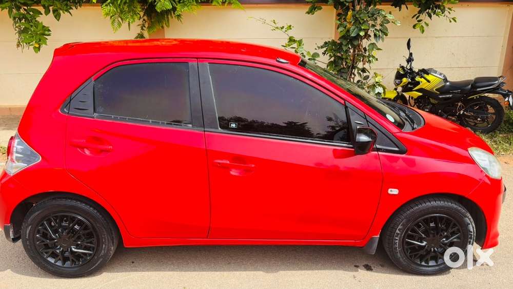 Honda Brio Petrol 2012