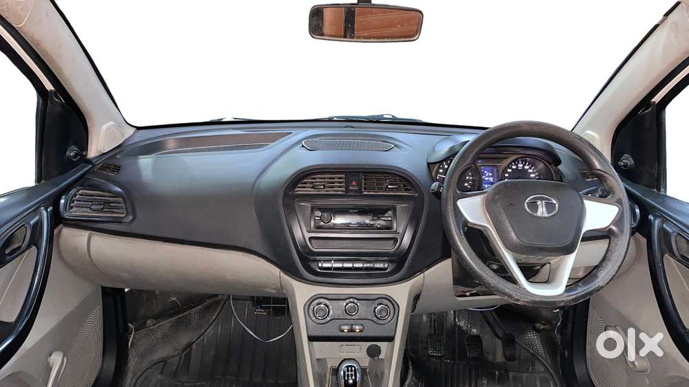 Tata Tiago Xe, 2018, Petrol