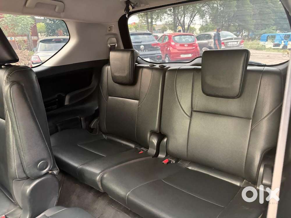 Toyota Innova Crysta Zx 2.4 Diesel 7 Seater, 2017, Diesel