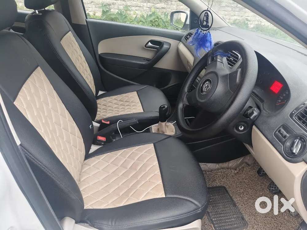 Volkswagen Polo 2012 Petrol 130000 Km Driven