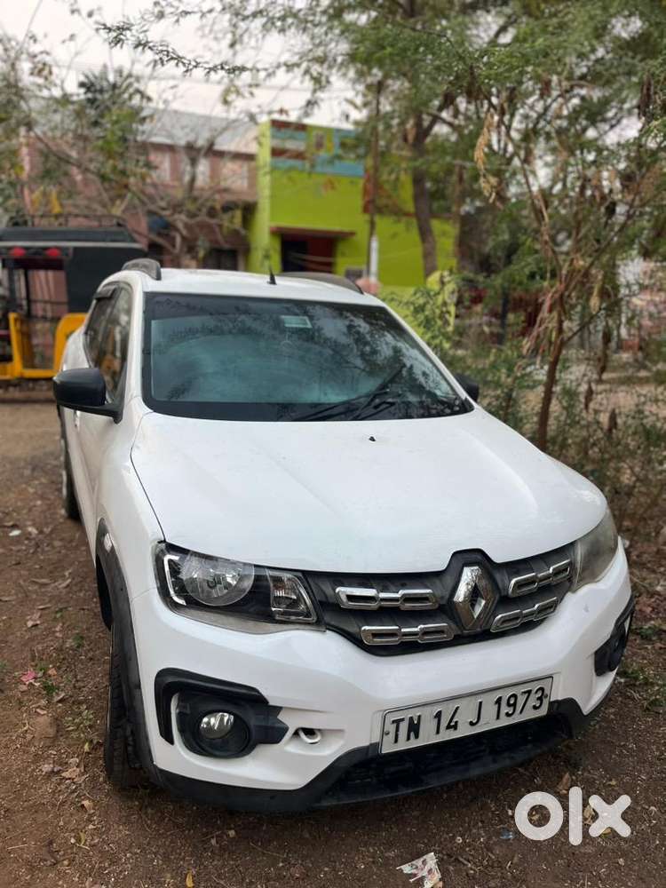 Renault Car Petrol 2016