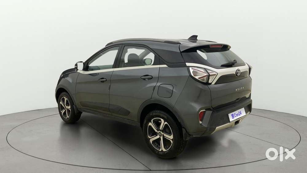Tata Nexon 1.5 Revotorq Xza Plus Premium, 2022, Cng & Hybrids