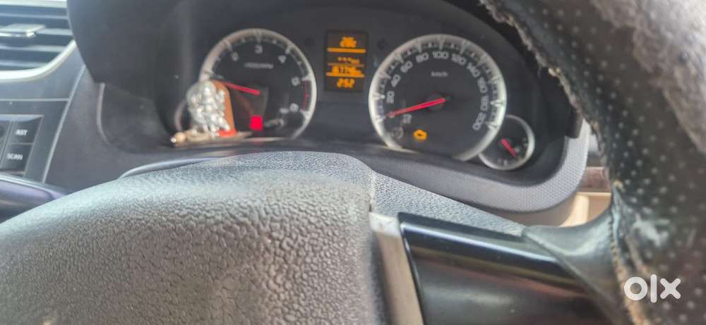 Maruti Suzuki Swift Dzire 2013
