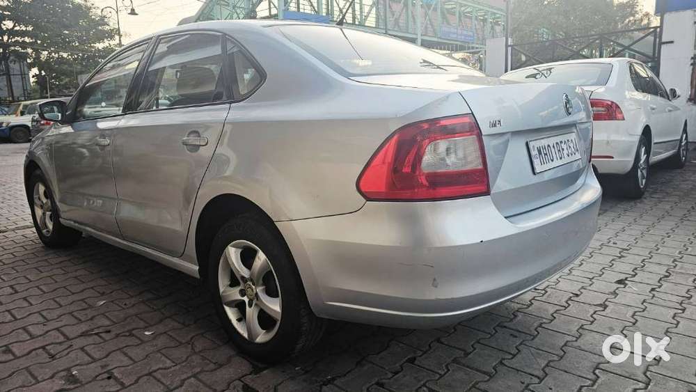 Skoda Rapid 2011-2013 1.6 Mpi At Elegance, 2012, Petrol