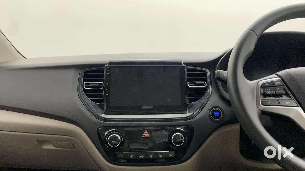 Hyundai Verna 1.5 Sx Ivt, 2021, Petrol