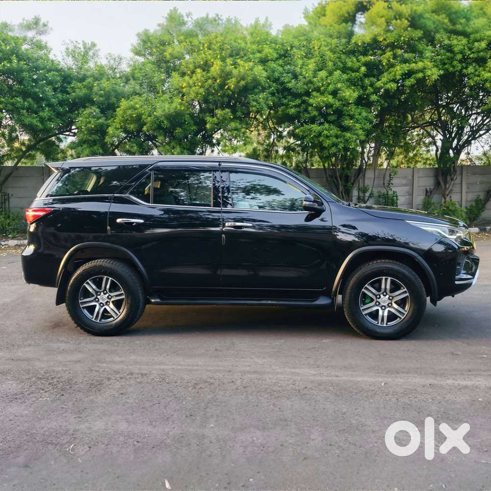 Toyota Fortuner 4x2 At 2.8 Diesel, 2025